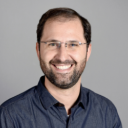 Bruno Azeredo Headshot