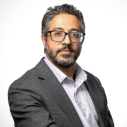 Ehsan Dehghan-Niri Headshot